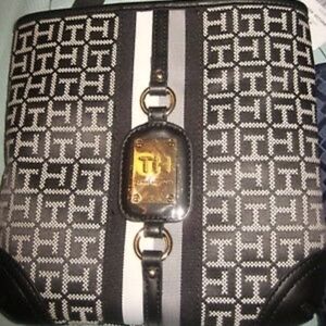 Tommy Hilfiger crossbody